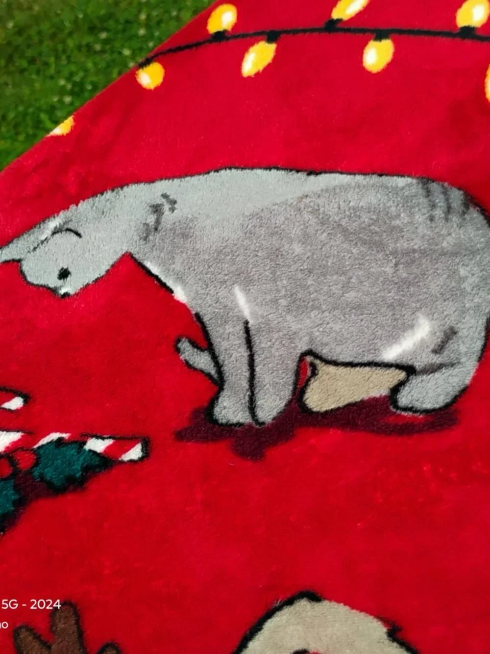 Vera Bradley red soft micro plush Christmas Cats holiday blanket 2020 w serial #